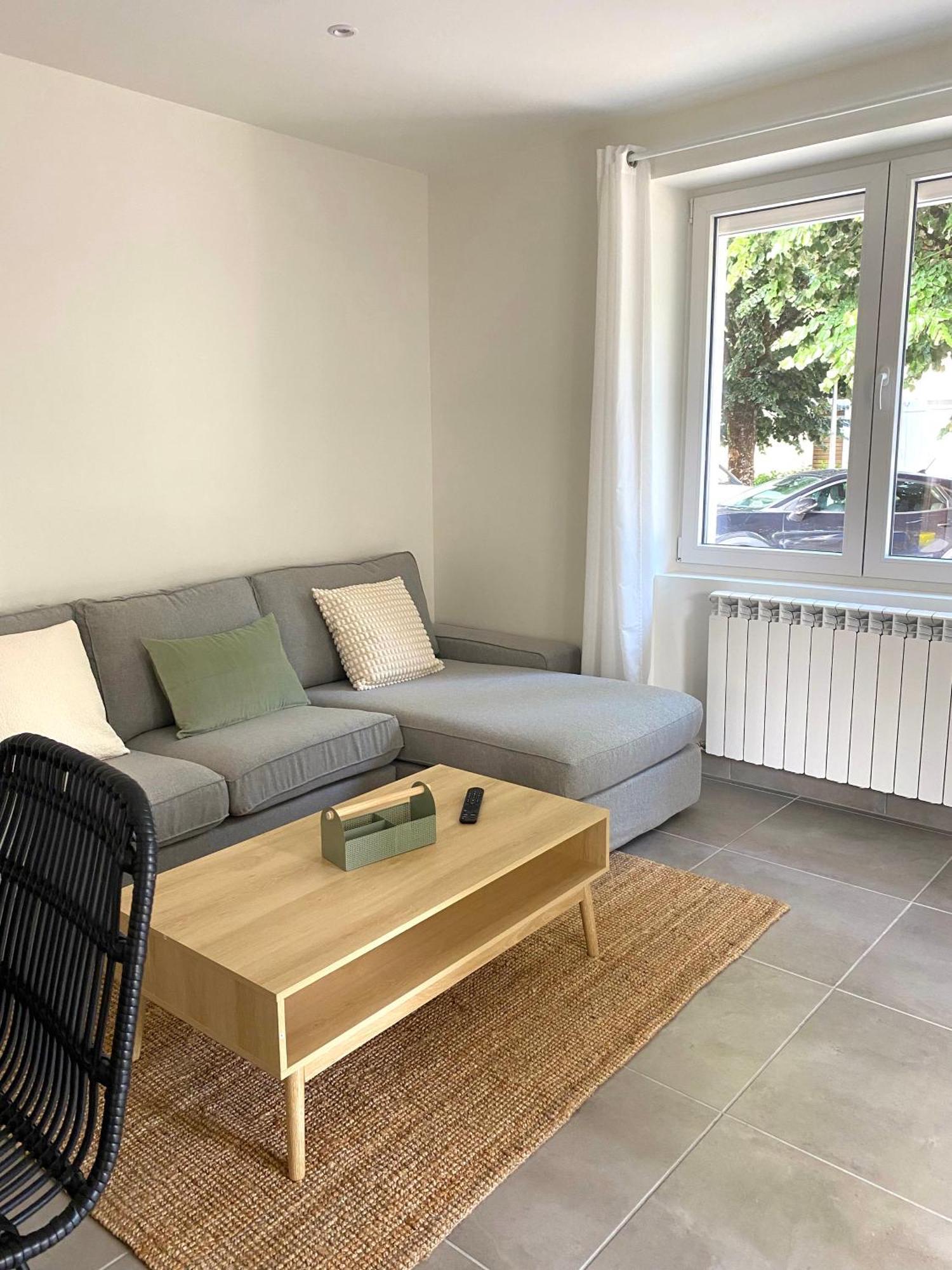 Casa vacanze T3 Neuf, Parking & Garage Prive, Proche Centre
